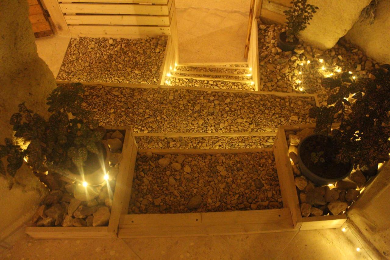 7 Caves Hotel Al Jāyah Extérieur photo