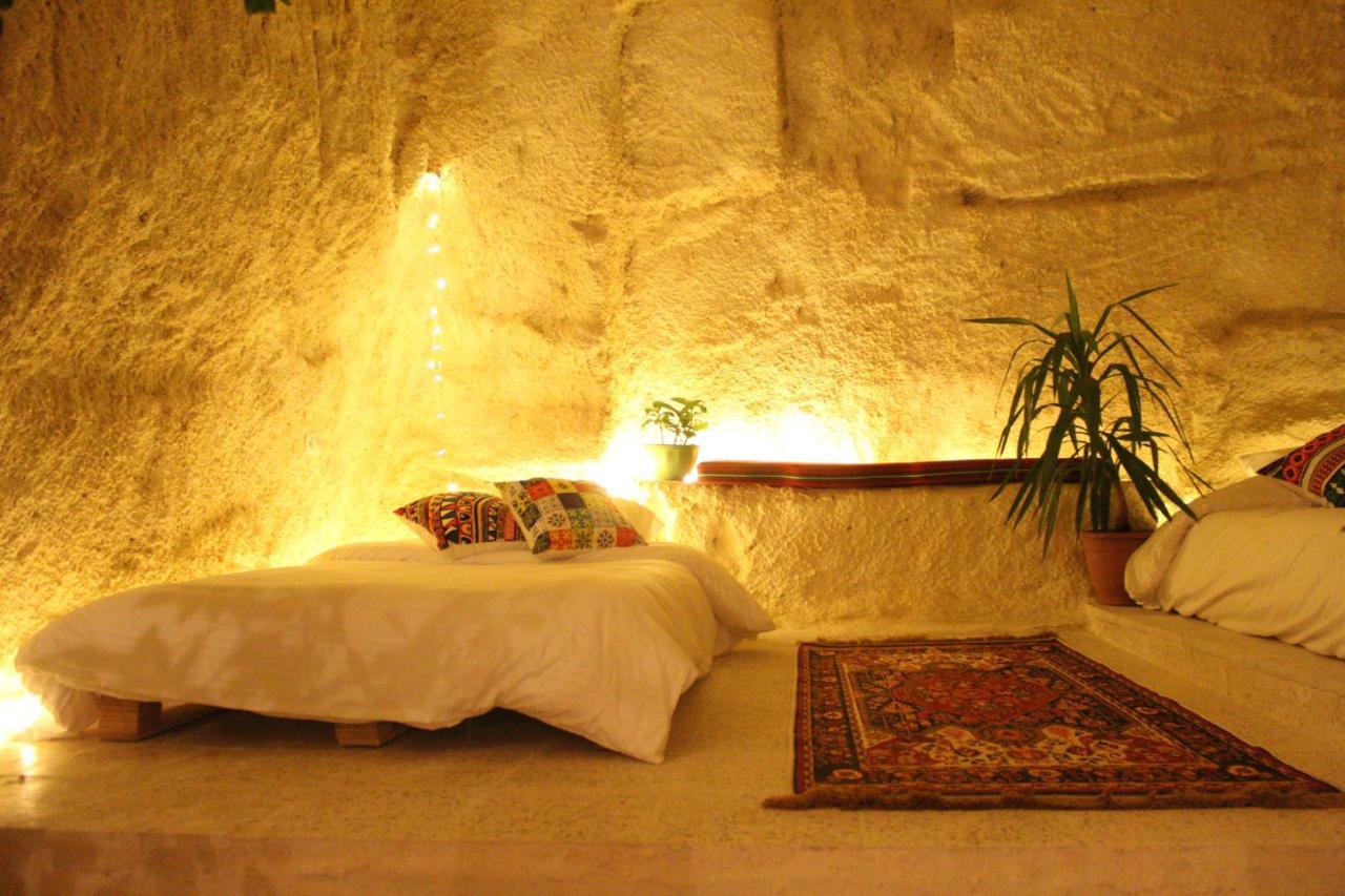 7 Caves Hotel Al Jāyah Extérieur photo